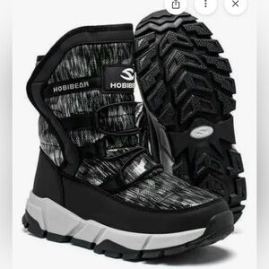 HOBIBEAR Snow Boots Waterproof Outdoor Warm Slip Winter Boots Size 8